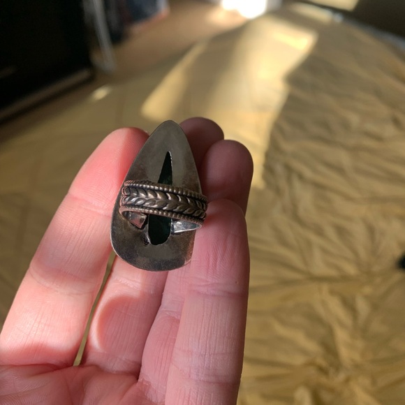 Malachite Teardrop Ring - Picture 5 of 6